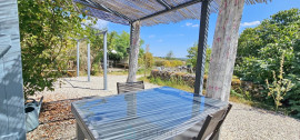 
                                                                                        Vente
                                                                                         A Rocamadour belle longère avec piscine avec une superbe vue.