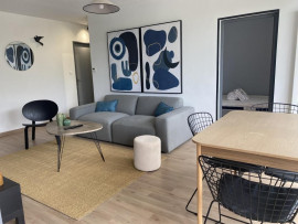 
                                                                                        Colocation
                                                                                         Agréable colocation de 3 personnes à Mérignac