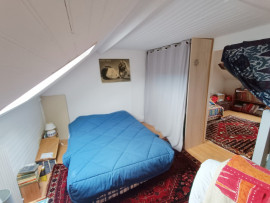 
                                                                                        Vente
                                                                                         Amiénoise 2 chambres, bureau, cour St Pierre