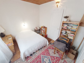 
                                                                                        Vente
                                                                                         Amiénoise 2 chambres, bureau, cour St Pierre