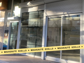 
                                                                                        Vente
                                                                                         Antibes - Local Commercial 55m2 - vitrine, mezzanine, terrasse