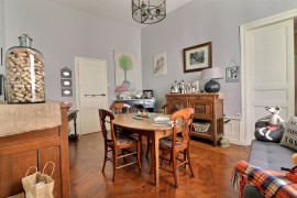 
                                                                                        Vente
                                                                                         Appartement 143m² Thiers 63300