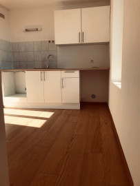 
                                                                                        Location
                                                                                         Appartement 2 pièces 45m²