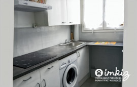 
                                                                                        Vente
                                                                                         Appartement 2 pièces en très bon état avec cuisine