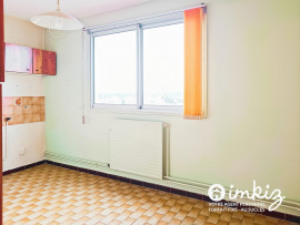 
                                                                                        Vente
                                                                                         Appartement 2 pièces + place parking privé + cave