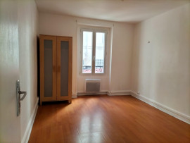 
                                                                                        Vente
                                                                                         Appartement 3 pièces