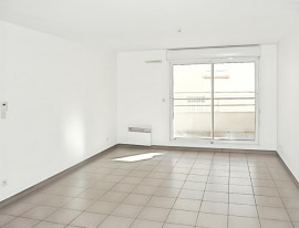 
                                                                                        Vente
                                                                                         Appartement 3 pièces