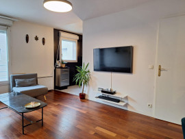 
                                                                                        Vente
                                                                                         Appartement 3 pièces à 2 min du métro ligne 14