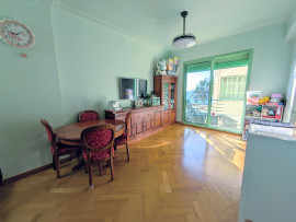 
                                                                                        Vente
                                                                                         Appartement 3 pieces a vendre Nice Promenade des anglais au calme avec VUE MER