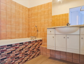 
                                                                                        Vente
                                                                                         Appartement 3 pièces lumineux avec jardin privatif