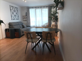 
                                                                                        Vente
                                                                                         Appartement 4 pièces