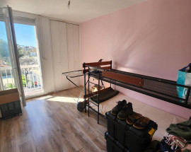 
                                                                                        Vente
                                                                                         Appartement 4 pièces 75 m²  Toulon Est