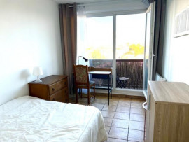 
                                                                                        Vente
                                                                                         Appartement 5 pièces