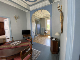 
                                                                                        Vente
                                                                                         Appartement 5 pièces