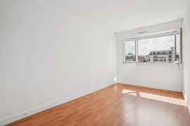 
                                                                                        Vente
                                                                                         Appartement 67 m² - CLICHY