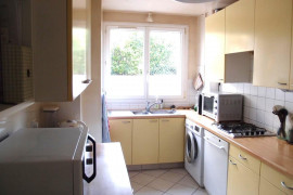 
                                                                                        Vente
                                                                                         Appartement 7 pièces - 5 chambres - plein sud