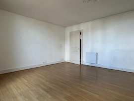 
                                                                                        Location
                                                                                         Appartement 71m2 NEVERS