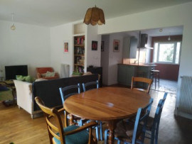 
                                                                                        Vente
                                                                                         Appartement 72m2 - bourg l'évêque