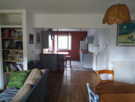 
                                                                                        Vente
                                                                                         Appartement 72m2 - bourg l'évêque