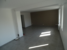 
                                                                                        Location
                                                                                         Appartement 81m² - Rezonville