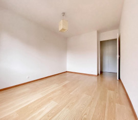 
                                                                                        Vente
                                                                                         Appartement dans le triangle d'or d'Annecy 3