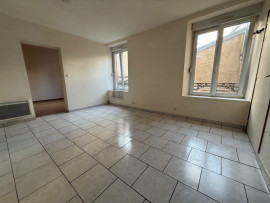 
                                                                                        Location
                                                                                         Appartement F2 lumineux de 46m² avec terrasse