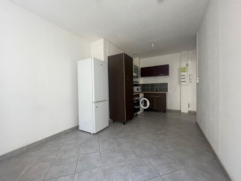 
                                                                                        Location
                                                                                         Appartement F2 de 33m² équipé