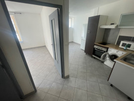 
                                                                                        Location
                                                                                         Appartement F2 de 33m² équipé