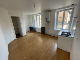 
                                                                                        Location
                                                                                         Appartement F3 lumineux de 51m²