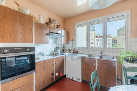 
                                                                                        Vente
                                                                                         Appartement familial lumineux et traversant