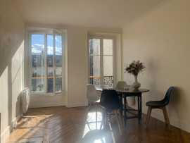 
                                                                                        Vente
                                                                                         Appartement Paris 9ème quartier Saint-Georges