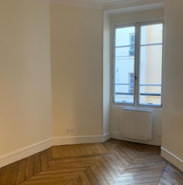 
                                                                                        Vente
                                                                                         Appartement Paris 9ème quartier Saint-Georges