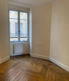 
                                                                                        Vente
                                                                                         Appartement Paris 9ème quartier Saint-Georges