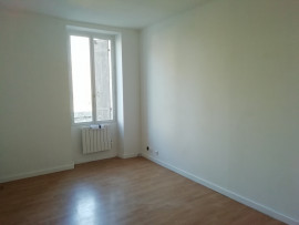 
                                                                                        Location
                                                                                         Appartement T2 66m² à Cadillac-sur-Garonne