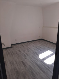 
                                                                                        Location
                                                                                         Appartement T3 en HYPER-CENTRE de Saint-Quentin