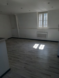 
                                                                                        Location
                                                                                         Appartement T3 en HYPER-CENTRE de Saint-Quentin