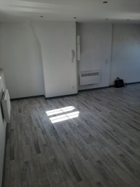 
                                                                                        Location
                                                                                         Appartement T3 en HYPER-CENTRE de Saint-Quentin