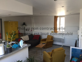 
                                                                                        Location
                                                                                         Appartement T3 en HYPER-CENTRE de Saint-Quentin