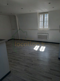 
                                                                                        Location
                                                                                         Appartement T3 en HYPER-CENTRE de Saint-Quentin