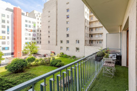 
                                                                                        Vente
                                                                                         Appartement traversant 3 pièces 62m2 avec balcon