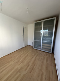 
                                                                                        Vente
                                                                                         Appartement traverssant