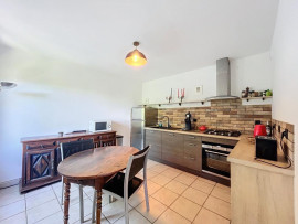 
                                                                                        Vente
                                                                                         Appartement - Villeneuve les Avignon - T2