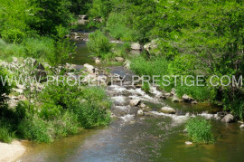 
                                                                                        Vente
                                                                                         ARDECHE PROPRIETE GITES RIVIERE 12 HA