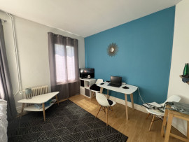 
                                                                                        Location
                                                                                         Au coeur de SAINT-QUENTIN, STUDIO MEUBLE