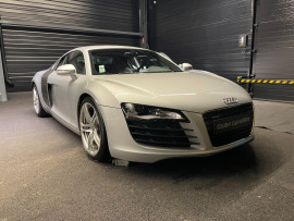 
                                                                                        Voiture
                                                                                         Audi R8 V8 420ch Boite mécanique