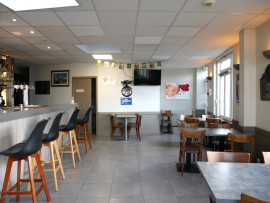 
                                                                                        Vente
                                                                                         BAR-RESTAURANT AVEC LOGEMENT