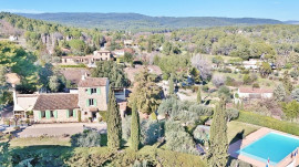 
                                                                                        Vente
                                                                                         Bastide a Flayosc dans le Var proche village