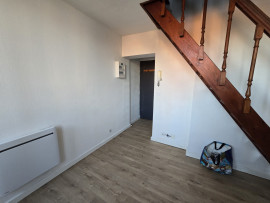 
                                                                                        Location
                                                                                         Beau T2 de 21m2 Trith Saint Léger