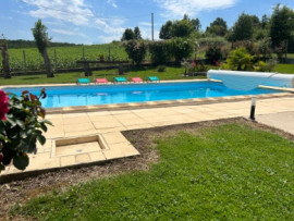 
                                                                                        Vente
                                                                                         Belle propriété en pierres-gîte-piscine