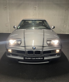 
                                                                                        Voiture
                                                                                         BMW 850 CSI